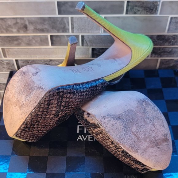 Yellow leather snake embossed platform shoes - Picture 4 of 4